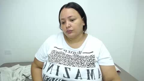 Snapshot of crazyonme chatting on 01.15.26 diosalinda online show from 01.15.26