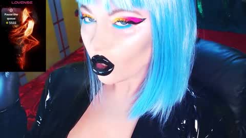 Roxy online show from 02.08.26