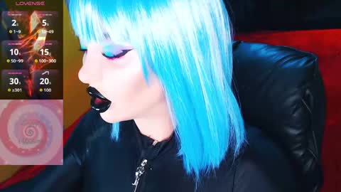 Roxy online show from 05.10.26