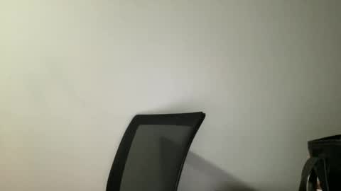 Snapshot of creame_sensation chatting on 01.19.26 PHANTOMTARGARYENXXX online show from 01.19.26