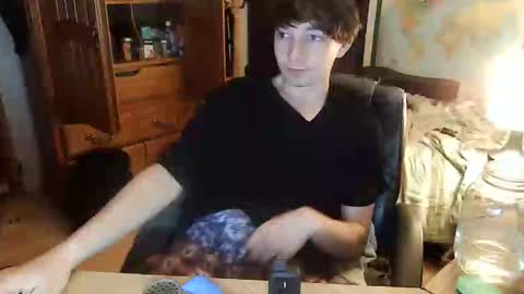 Snapshot of creamfilling1 chatting on 12.16.25 creamfilling1 online show from 12.16.25