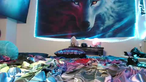 Sylvia online show from 01.12.25