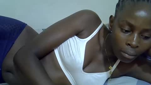 creamy_pussie online show from 05.05.26