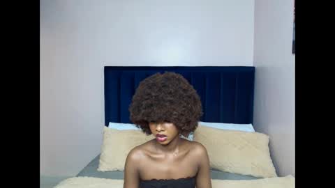 queen online show from 10.08.25