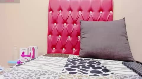 creamyindian4u online show from 05.14.26