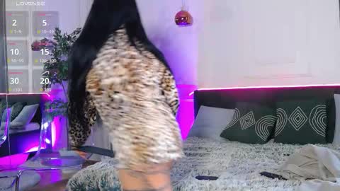 Sophie online show from 10.30.25