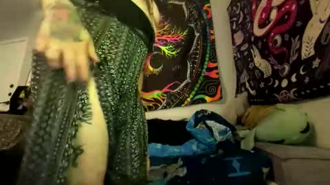 creamykellz online show from 10.12.25