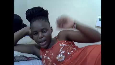 creamyypussyy online show from 11.01.25