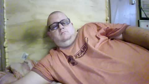 The hopeless romantic online show from 11.17.25