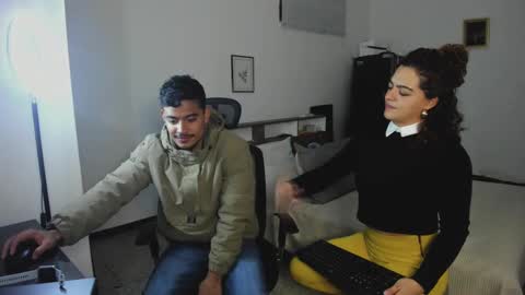 Crimson heart online show from 12.01.24