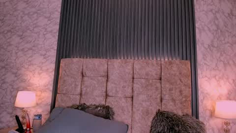 Snapshot of cris__sweetxx chatting on 01.10.25 Cristina Sweet online show from 01.10.25