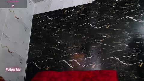 Snapshot of crislingery_doll chatting on 11.03.25 crislingery_doll online show from 11.03.25