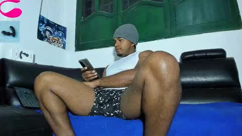 Snapshot of criss1964 chatting on 12.19.25 yereimis y jaider online show from 12.19.25