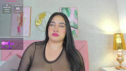 Snapshot of cristal_kane chatting on 05.23.26 cristal online show from 05.23.26