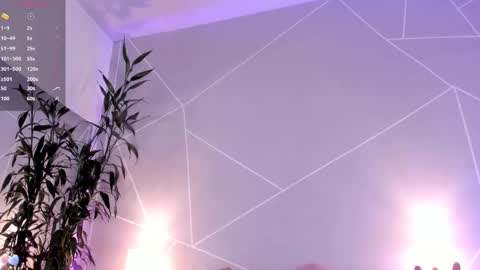 Snapshot of cristal_princess_ chatting on 12.27.24 Cristal online show from 12.27.24