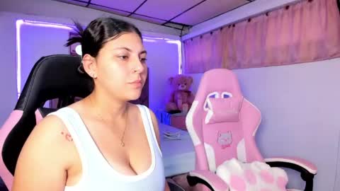 cristal_smith20 online show from 06.05.26