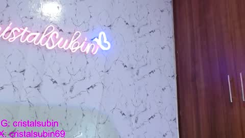 Snapshot of cristal_subin69 chatting on 02.26.25 STEFANYIG cristalsubin online show from 02.26.25