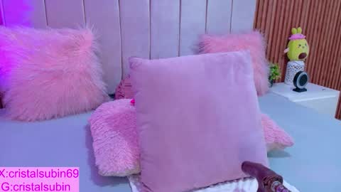 Snapshot of cristal_subin69 chatting on 12.16.25 STEFANYIG cristalsubin online show from 12.16.25