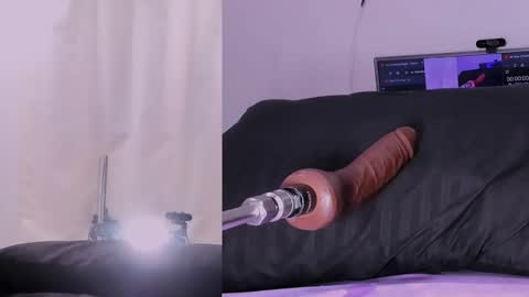 Snapshot of cristal_thompson_ chatting on 02.13.25 cristal_thompson_ online show from 02.13.25