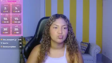 Snapshot of cristal_war chatting on 01.03.25 Cristal online show from 01.03.25