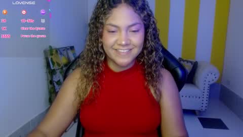 Snapshot of cristal_war chatting on 01.07.25 Cristal online show from 01.07.25