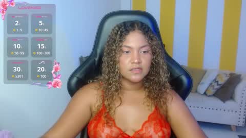 Snapshot of cristal_war chatting on 01.30.25 Cristal online show from 01.30.25