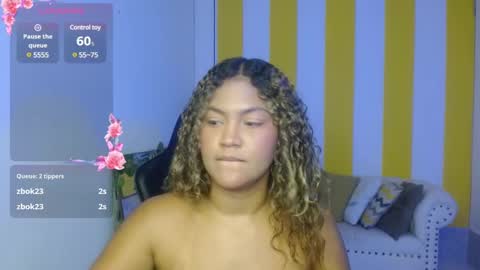 Snapshot of cristal_war chatting on 01.31.25 Cristal online show from 01.31.25