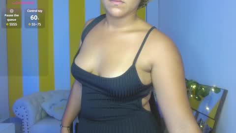 Snapshot of cristal_war chatting on 02.24.25 Cristal online show from 02.24.25