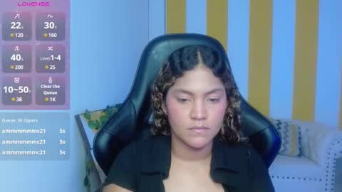 Snapshot of cristal_war chatting on 03.05.25 Cristal online show from 03.05.25