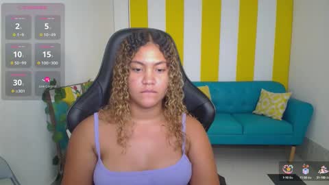 Snapshot of cristal_war chatting on 09.15.25 Cristal online show from 09.15.25