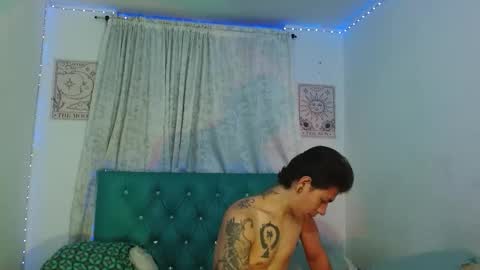 Snapshot of cristeltayloor chatting on 12.16.25 Cristel Taylor online show from 12.16.25