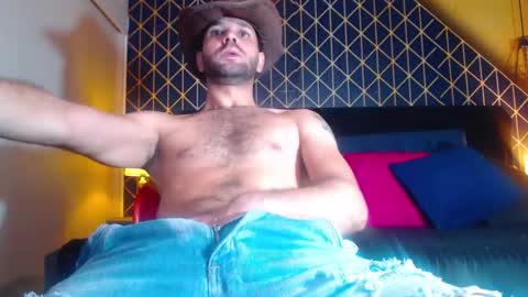 cristian hot9 online show from 02.13.25