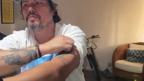 Snapshot of cristianthelion chatting on 05.18.26 cristianthelion online show from 05.18.26