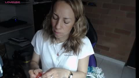 Snapshot of cristin_doll chatting on 06.03.26 cristina online show from 06.03.26