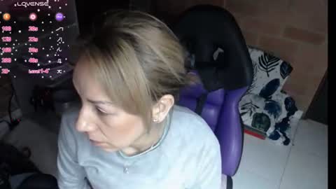 Snapshot of cristin_doll chatting on 06.18.26 cristina online show from 06.18.26