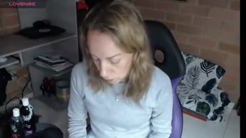 Snapshot of cristin_doll chatting on 06.19.26 cristina online show from 06.19.26