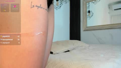 Cris  online show from 04.15.26