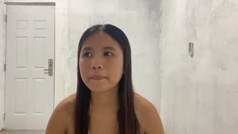 Mia online show from 08.07.26