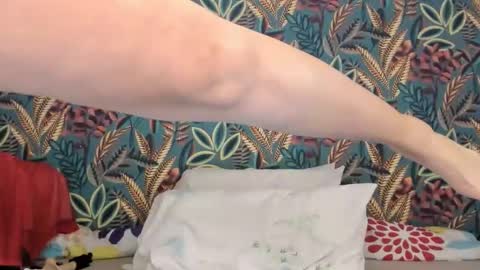 Snapshot of cristinnna chatting on 12.03.25 Cristina online show from 12.03.25