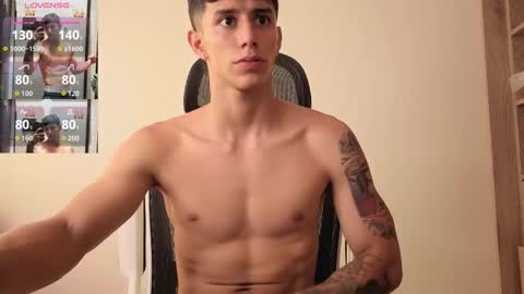 Snapshot of cristopher23_ chatting on 09.29.25 cristopher23 online show from 09.29.25