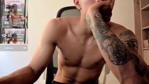 Snapshot of cristopher23_ chatting on 11.05.25 cristopher23 online show from 11.05.25