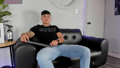 Cristopher online show from 04.14.26