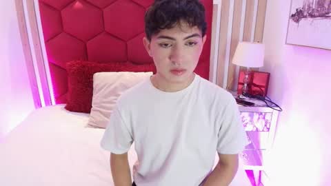 Cristopher  online show from 03.24.26