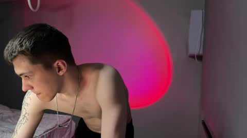 cronck52 online show from 04.19.26