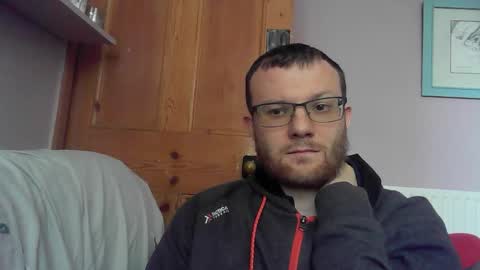 Snapshot of cropper4fun chatting on 09.27.25 Cropper online show from 09.27.25