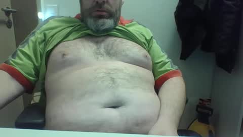 Crouch1 online show from 02.10.25