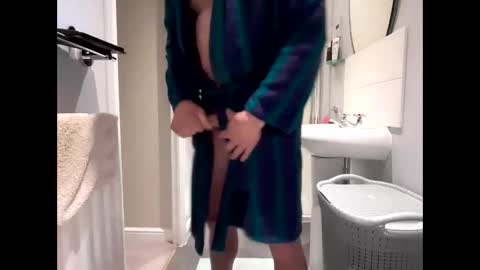 Snapshot of croup45 chatting on 01.27.25 croup45 online show from 01.27.25