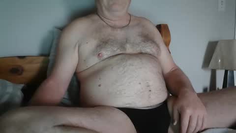 Crowbarbi online show from 04.17.26