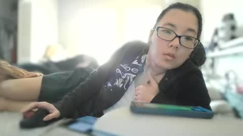 Crownandkat online show from 02.07.26