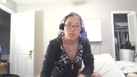 Crownandkat online show from 02.23.26